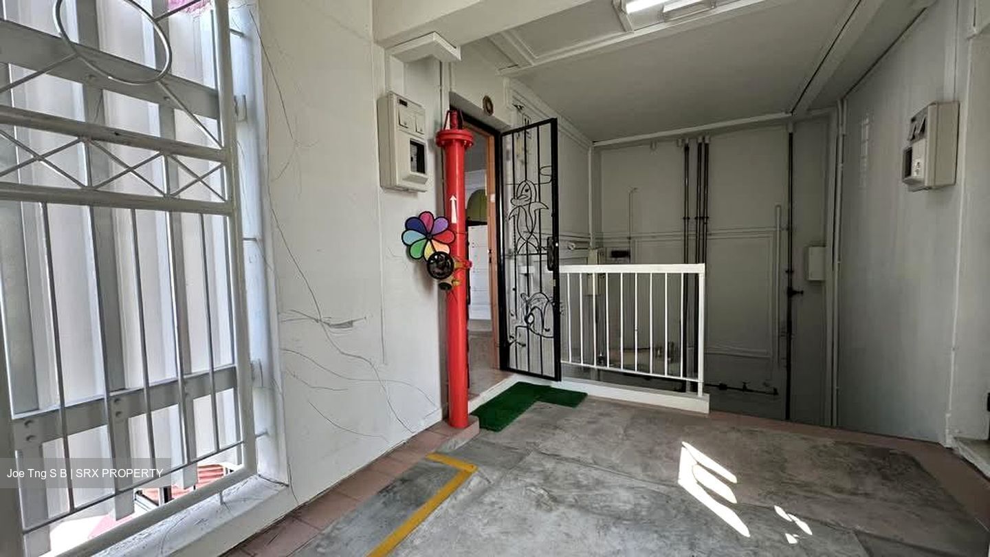 Blk 10 Holland Vista (Queenstown), HDB 4 Rooms #575916531